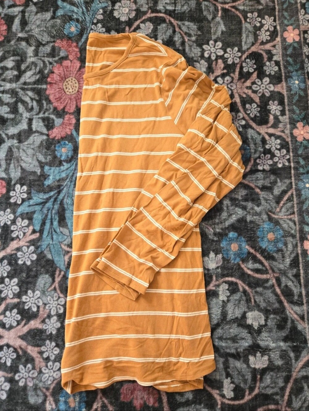 Old Navy Luxe Long Sleeve